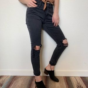 Joes Jeans The Markie Crop in Vyola